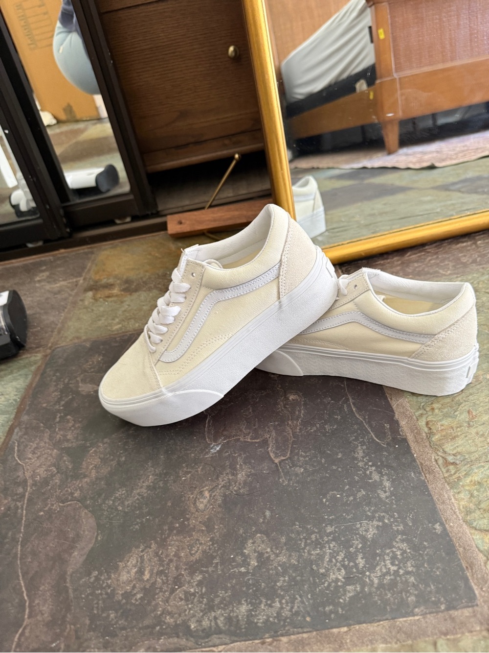 Women’s platform vans size 9 - Cream/White